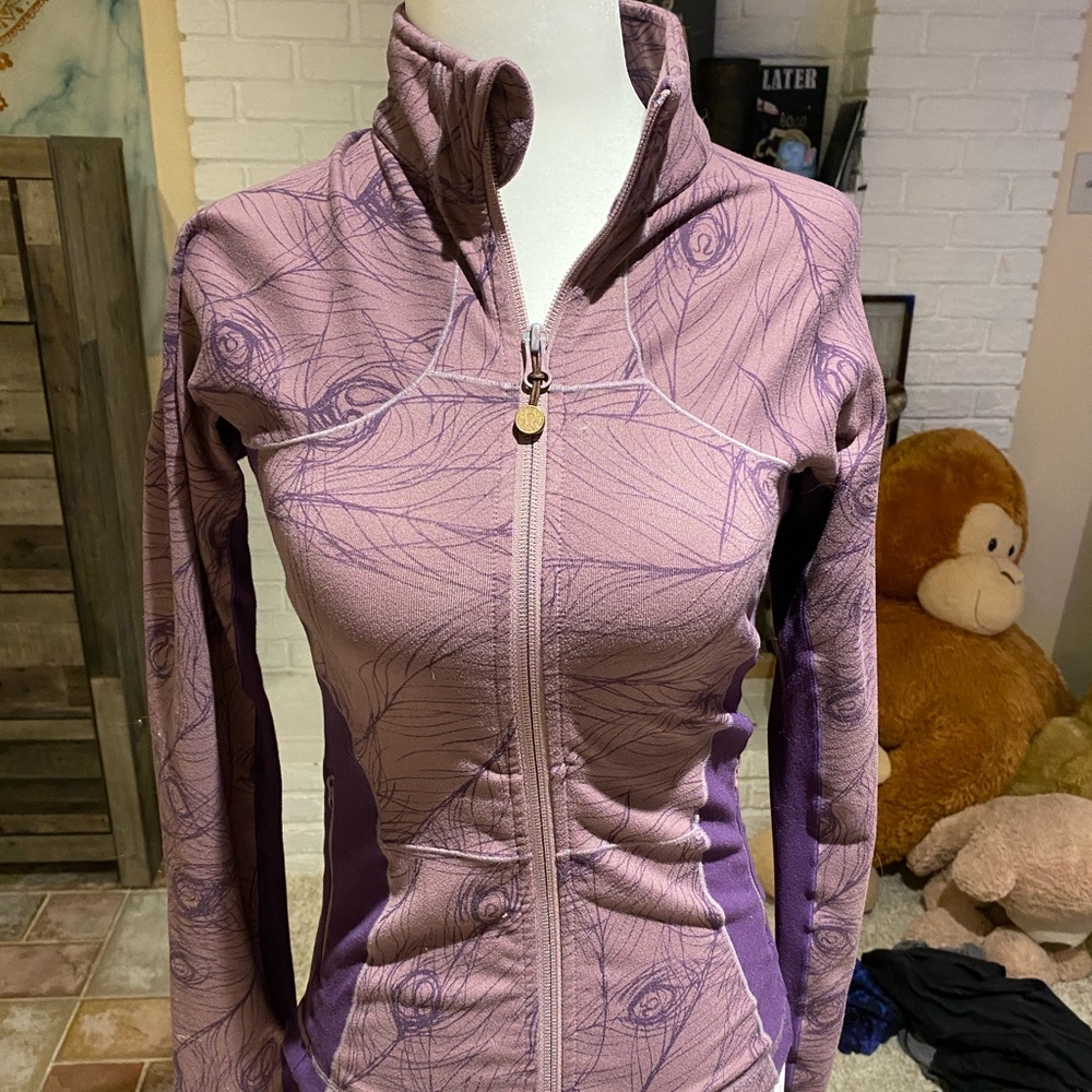 Lululemon zip up jacket